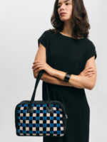 Inés azul modelo