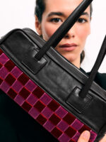 PAT MAUVE MODEL